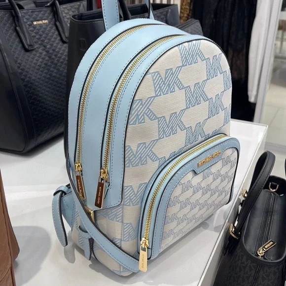 Michael Kors Jaycee Medium Logo Zip Pocket Backpack 

35S3G8TB2J
Vista Blue - Picture 16 of 16